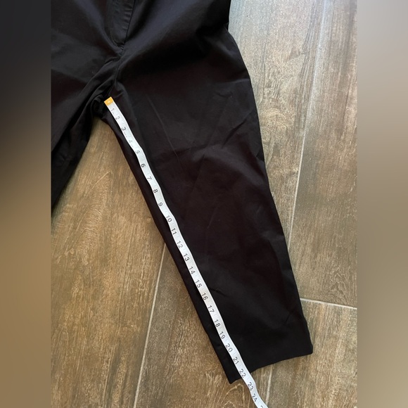 Talbots Black Perfect Crop Pants NWT - Picture 7 of 7